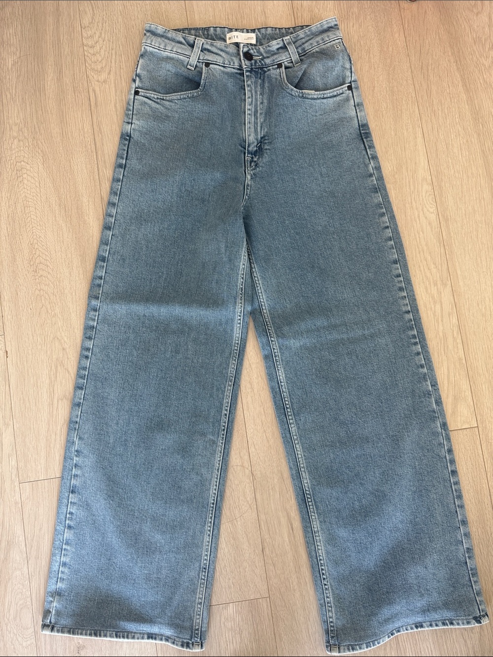 BITE STUDIOS Wide-Leg Jeans in Light Blue